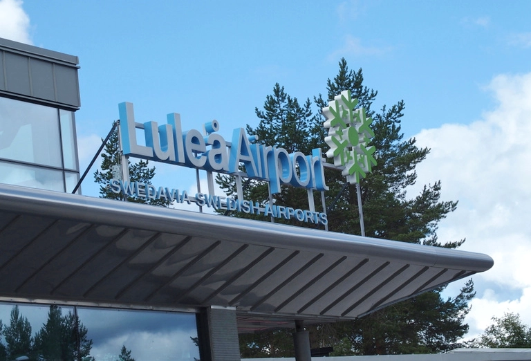 Flyg till Luleå Airport för att ta dig till Kalix Sommarkalas!